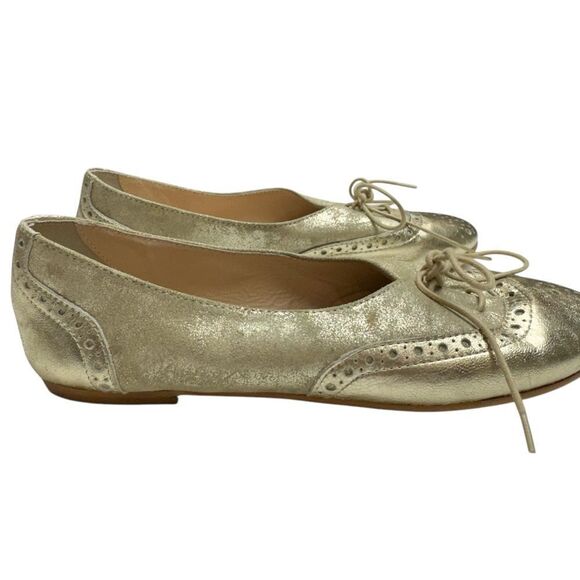 Ballerina‎ Gold Tone Metallic Leather Wingtip Loafer Flats, 7 - Picture 2 of 11